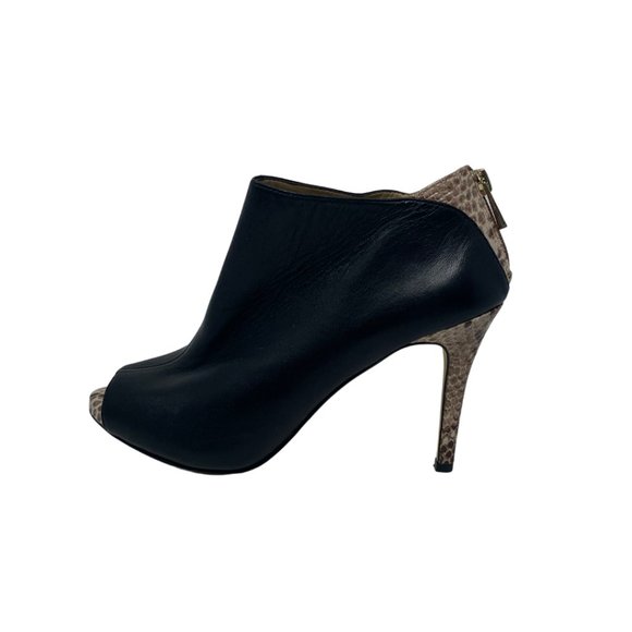 GREAT CONDITION! - Ann Taylor Peep Toe Soft Leather Snakeskin Ankle Bootie Heels - Picture 4 of 8